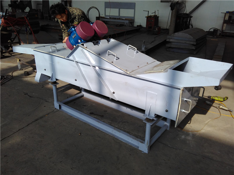 香蕉毛片视频运行过程中物料出料慢？